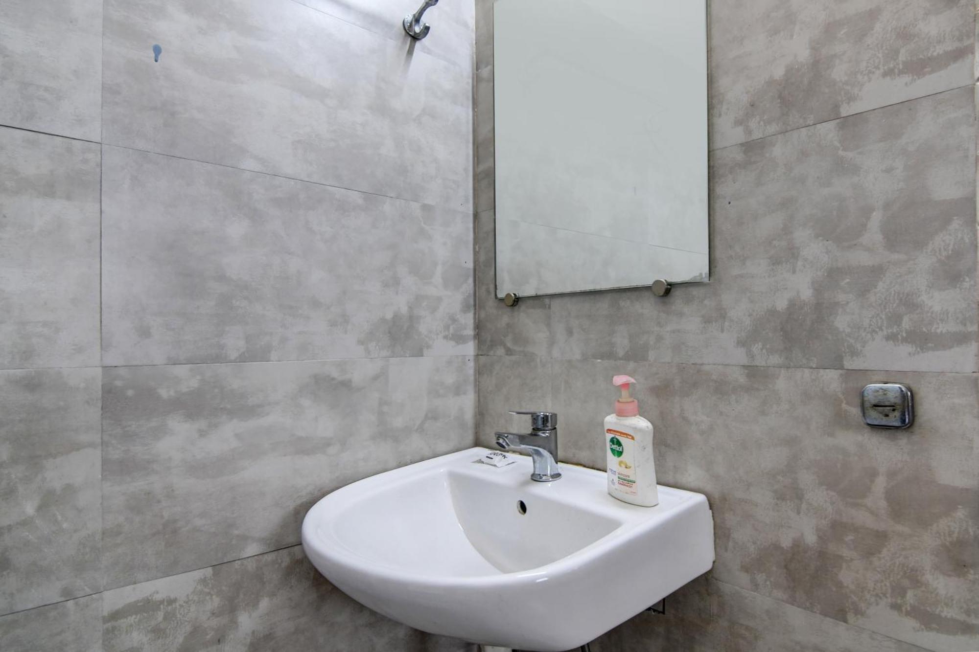 Hotel O Sunshine Near Netaji Subhash Chandra Bose International Airport Gauripur  Eksteriør bilde